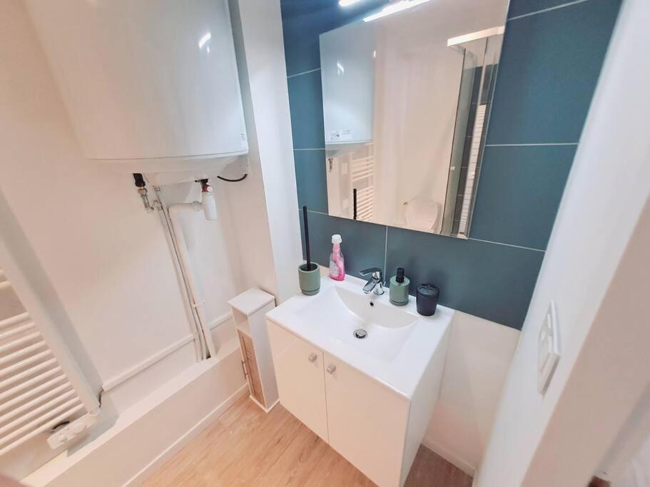Apartamento Charmant T2 - Hypercentre - 24/7 Tolón Exterior foto